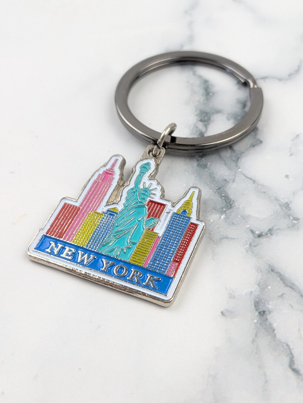 Statue of Liberty New York Skyline Keychain